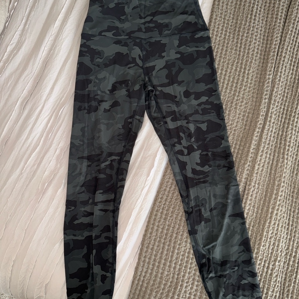 Lululemon Athletica Green and Black Camo High-Rise Align Leggings